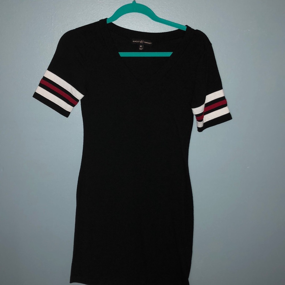 short sleeve dress